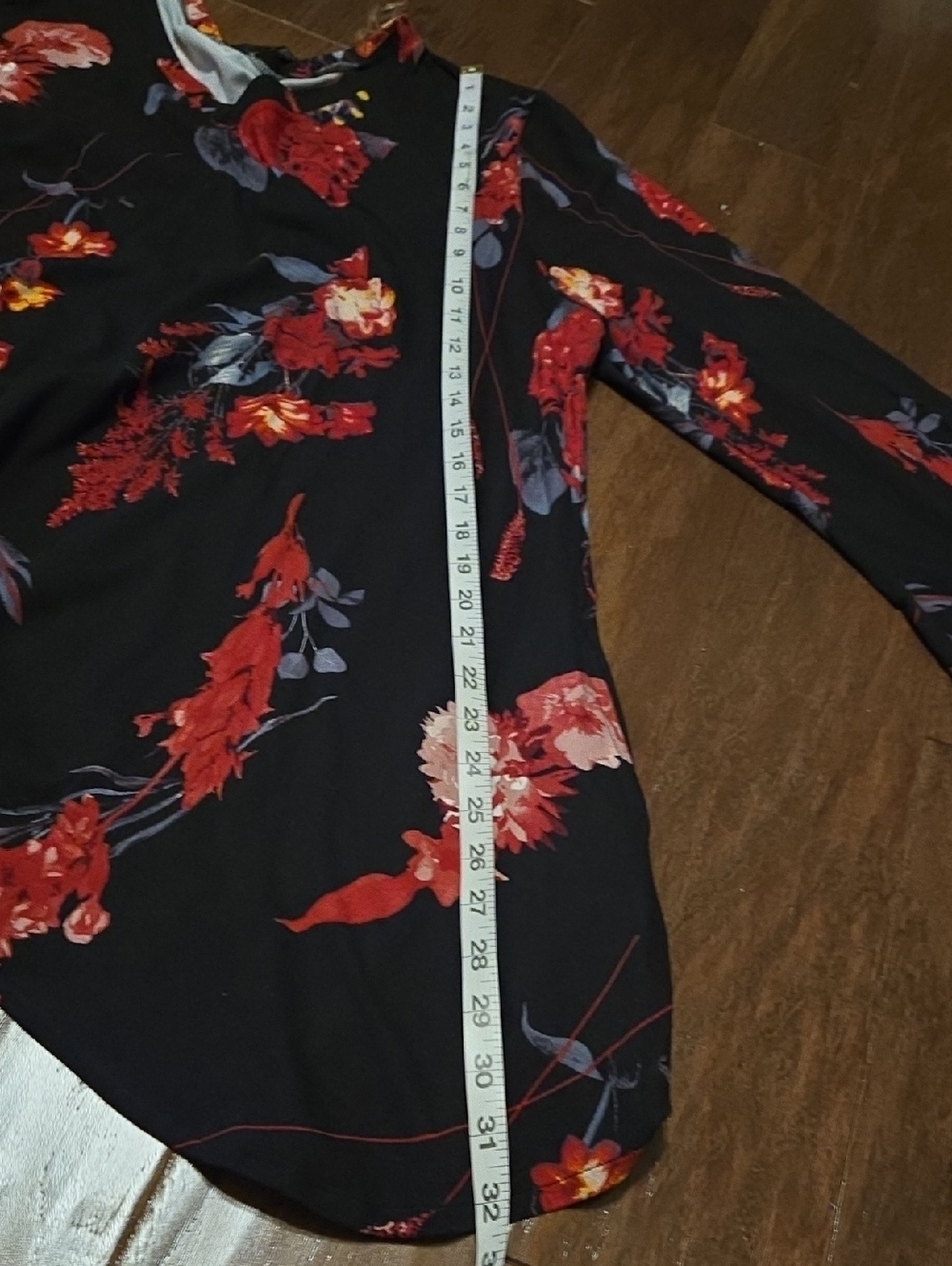 Lildy Hankerchief Hem Long Sleeve Tunic With Pockets! Size 2XL-3XL - Picture 7 of 9